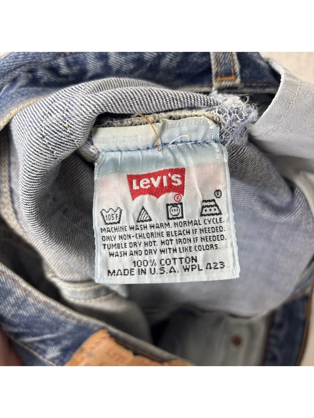 Vintage Levi’s 501 90s Made In USA Faded Blue Jeans 34x30 (Fits 34x29) Button